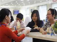 Hệ thống ngân hàng Việt Nam: Vừa thừa, vừa thiếu 