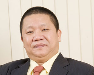 Vợ chồng Chủ tịch Lê Phước Vũ đang có tài sản gần 880 tỷ đồng tại Hoa Sen Group