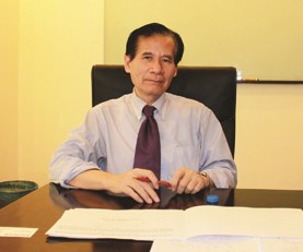 TS. Alan Pham: Lãi suất sẽ giảm thêm 1% trong nửa đầu năm 2013