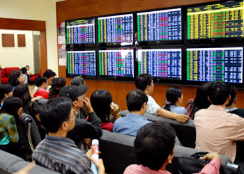 http://image.vietstock.vn/2013/02/05/ubck.jpg