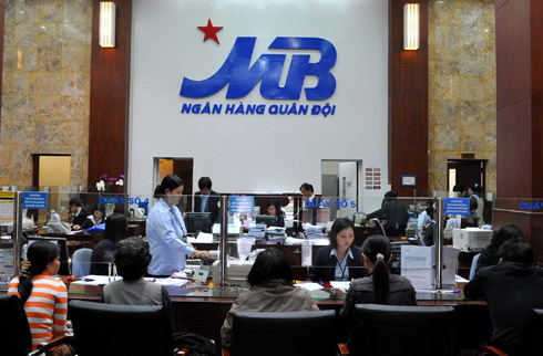 MBB: Lãi ròng ngân hàng mẹ quý 4/2012 giảm 51%