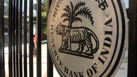 NHTW Ấn Độ tung biện pháp mới cứu đồng rupi