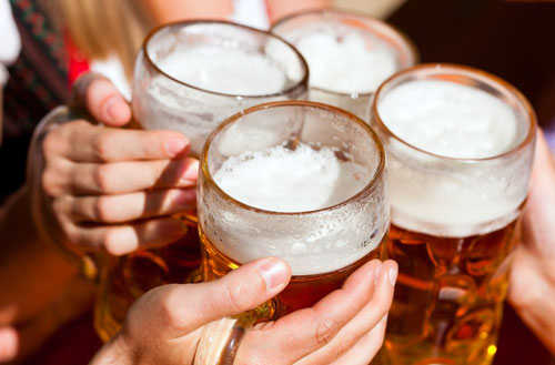 Bộ Y tế đề xuất 3 phương án cấm giờ bán rượu bia