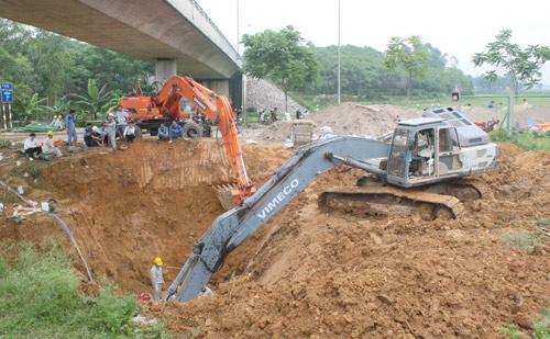 Khởi tố vụ án liên quan đến đường ống nước sông Đà