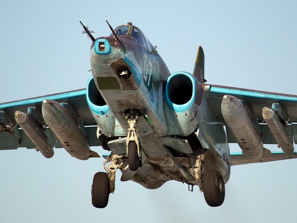 Giới chuyên gia: Máy bay MH17 có thể bị Su-25 bắn hạ