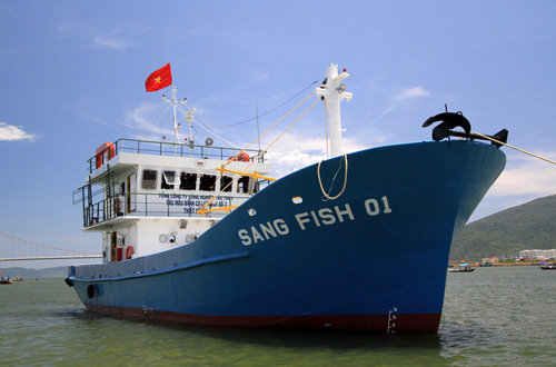 Đội tàu nghìn tỷ đánh cá Biển Đông bị từ chối nhập khẩu