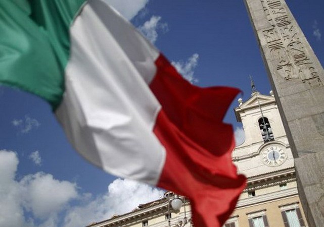 Bộ trưởng Kinh tế Italy hạ dự báo tăng trưởng GDP năm 2014