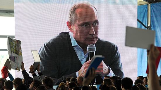 Tổng thống Nga Putin cảnh báo nước ngoài về sức mạnh hạt nhân