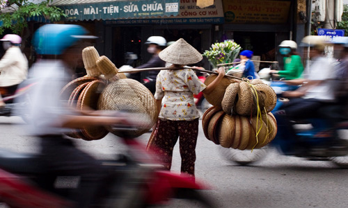 ADB: Kinh tế Việt Nam không sáng tạo bằng Lào