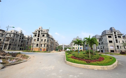 Hàng trăm dự án bất động sản Hà Nội không bị “soi”