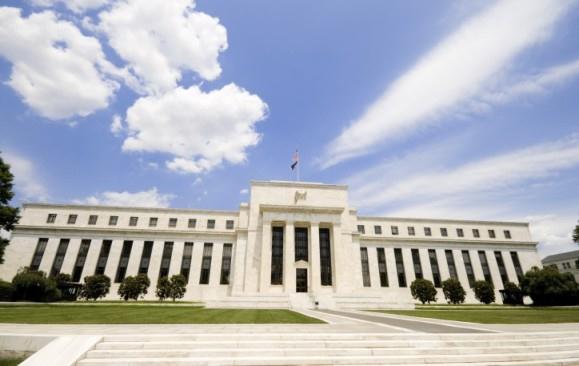 Chứng khoán Mỹ giảm nhẹ ngày “chia tay” QE