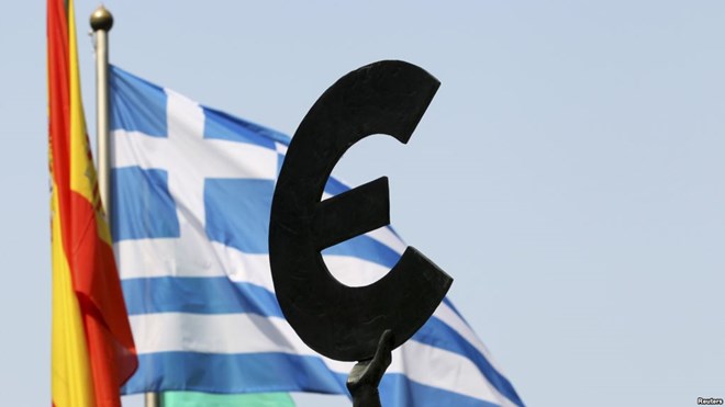 Đức, Pháp bất đồng về khả năng Hy Lạp rút khỏi Eurozone