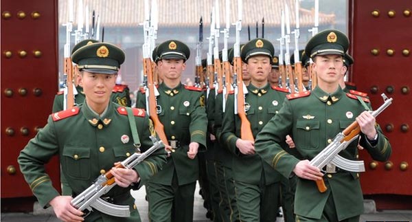 Trung Quốc tăng 10% ngân sách quân sự