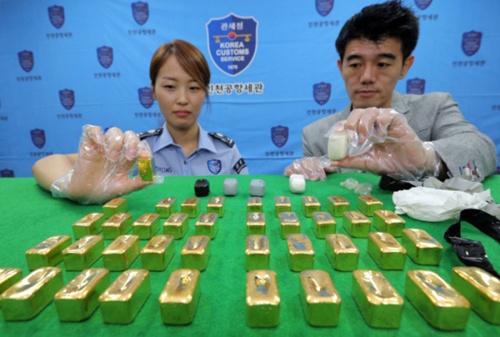 Vàng lậu chi phối thị trường Hàn Quốc