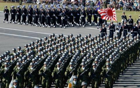 Nhật Bản cố thoát ‘vòng kim cô’ của Mỹ?