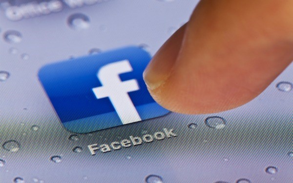 Doanh thu Facebook tăng thấp nhất trong 2 năm vì chi tiêu nhiều