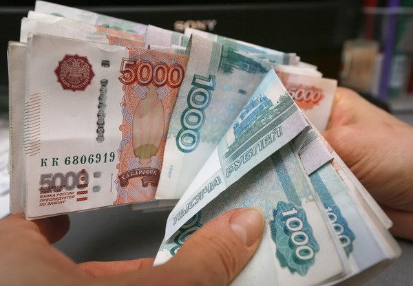 Lượng tiền chuyển từ Nga ra nước ngoài giảm mạnh trong quý 1