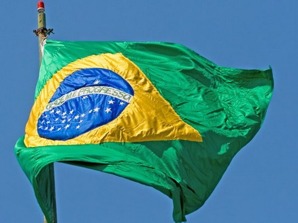 Chính phủ Brazil công bố một gói tiết kiệm trị giá 17 tỷ USD