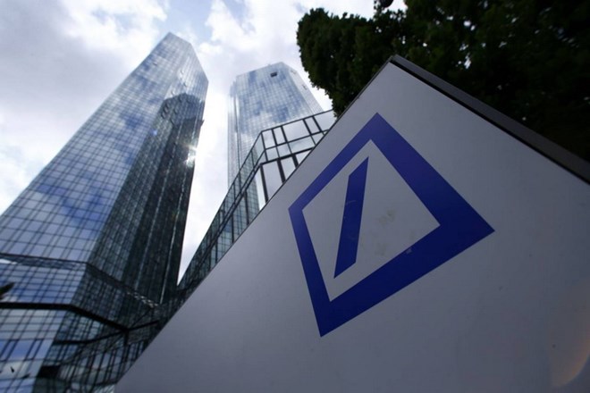 Đức: Deutsche Bank thua lỗ 4,8 tỷ euro kể từ đầu năm 2015