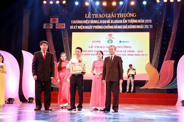 BID Việt Nam đạt giải Thương hiệu Vàng – Logo & Slogan ấn tượng 2015