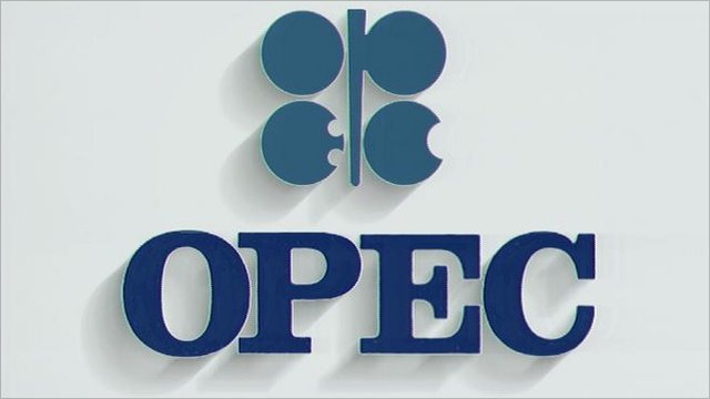 OPEC tiếp tục bơm dầu dù dư cung, “vàng đen” rớt mốc 40 USD/thùng