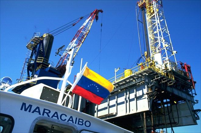 Venezuela giảm tới hơn 50% khoản nợ mua dầu khí cho Dominicana