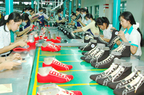 Vô hiệu một phần quyết định áp thuế chống bán phá giá giày mũ da nhập khẩu từ Việt Nam và Trung Quốc