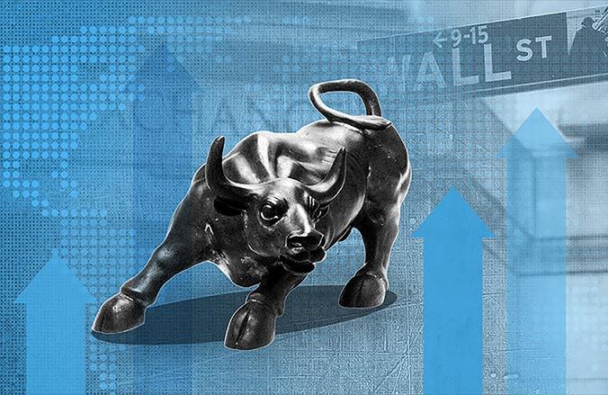 Dow Jones vọt gần 350 điểm vào ngày “Siêu Thứ Ba”