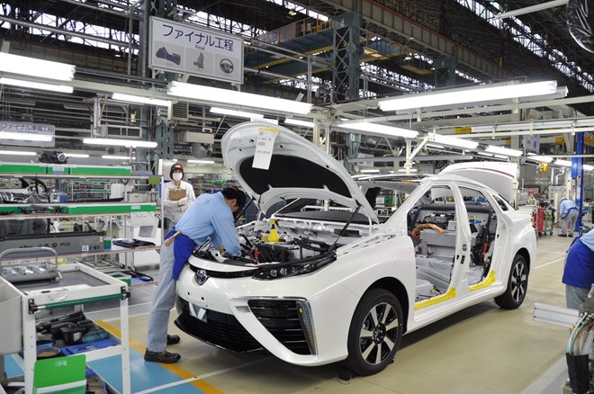 Hãng Toyota tạm ngừng sản xuất do ảnh hưởng của động đất