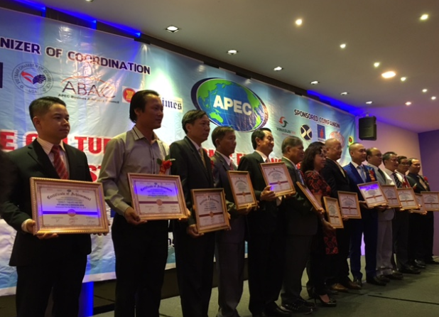 Sacombank được vinh danh “Thương hiệu uy tín chất lượng APEC 2015”