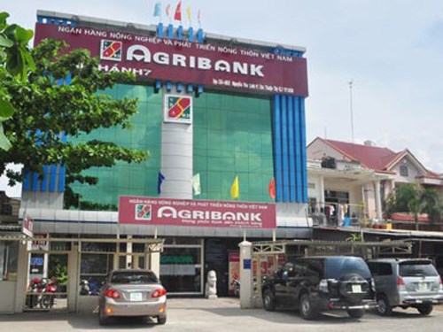 Agribank Phú Thọ bán đấu giá nhiều tài sản triệu USD