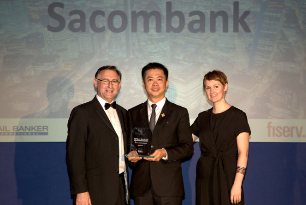 Sacombank có dịch vụ ngân hàng trực tuyến tốt nhất 2016