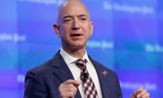 Ông chủ Amazon trở thành người giàu thứ 3 thế giới