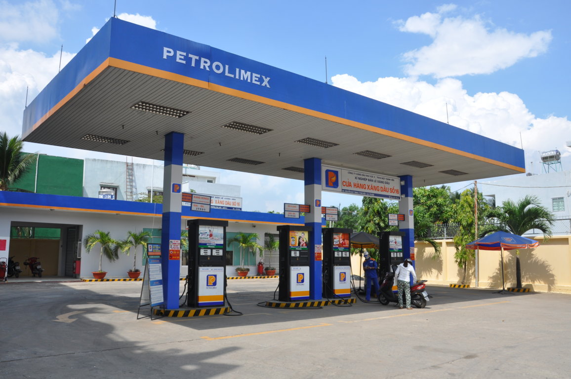 Petrolimex: Giá dầu dưới 40 USD/thùng, doanh thu nửa đầu năm giảm 26%
