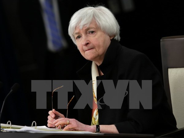 Chủ tịch Fed Janet Yellen dự báo Mỹ sắp tăng lãi suất ngắn hạn