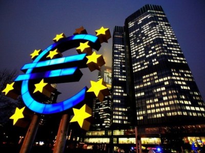 ECB cho gần 250 ngân hàng thuộc Eurozone vay hàng chục tỷ USD