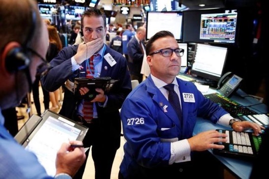 Dow Jones sụt gần 200 điểm trước lo sợ về Deutsche Bank