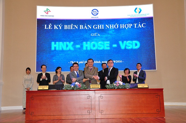 MoU giữa HOSE, HNX và VSD là bước đệm cho sự thống nhất TTCK Việt Nam