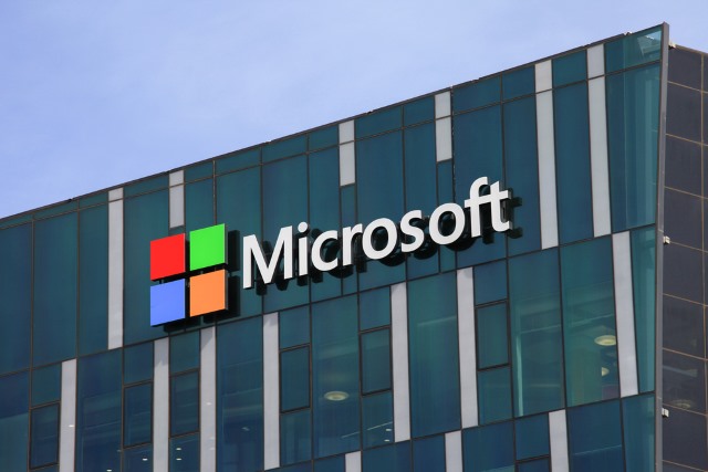 Vì sao cổ phiếu Microsoft chạm đỉnh cao mọi thời đại?