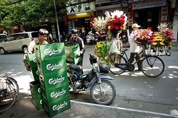 Carlsberg ngần ngại khi giá cổ phiếu bia Việt tăng cao