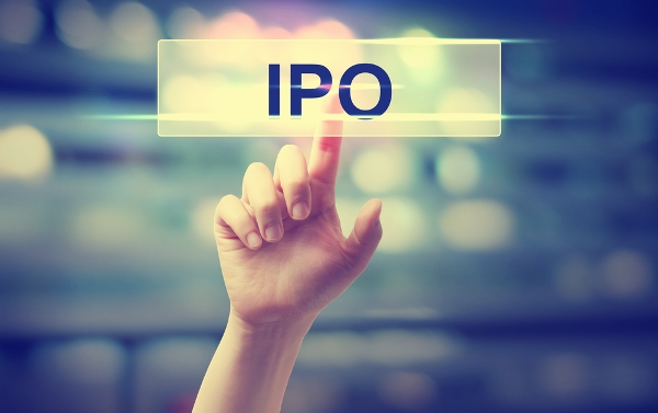 Tập đoàn dầu lớn nhất thế giới vẫn định IPO vào năm 2018