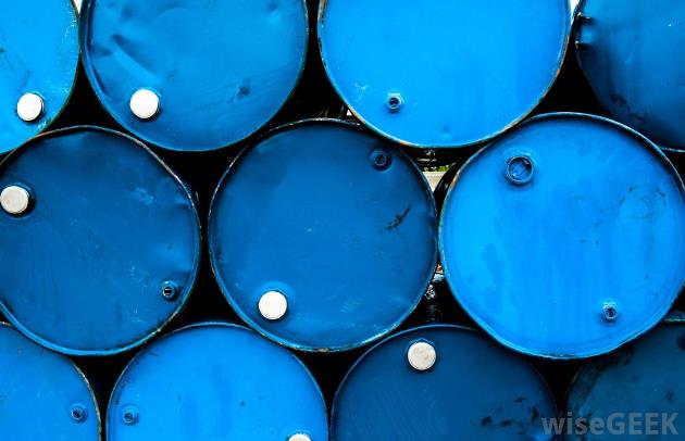 Dầu tăng mạnh khi OPEC tuân thủ thỏa thuận cắt giảm