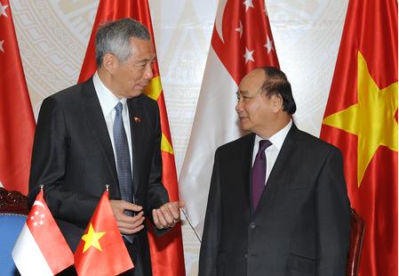 Thủ tướng Nguyễn Xuân Phúc hội đàm với Thủ tướng Singapore Lý Hiển Long