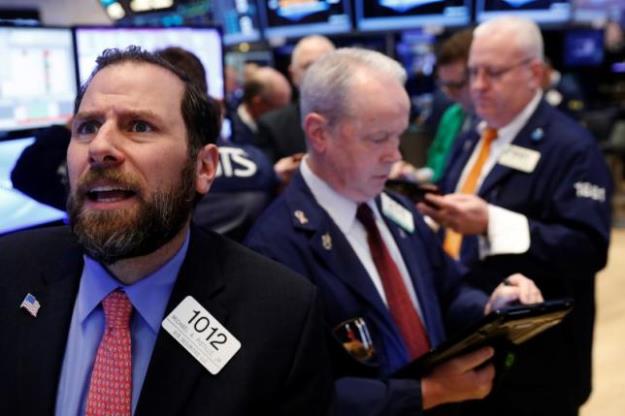 Dow Jones chứng kiến tuần sụt giảm mạnh nhất kể từ tháng 9/2016