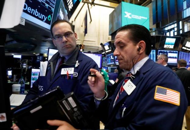 Dow Jones vọt hơn 150 điểm, Nasdaq phá kỷ lục mới nhờ hàng loạt báo cáo lợi nhuận lạc quan