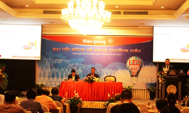 ĐHĐCĐ Bóng đèn Điện Quang: Chủ tịch Hồ Quỳnh Hưng lý giải nguyên nhân lợi nhuận kế hoạch giảm sâu 41%