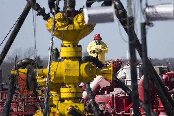 EIA: Sản lượng dầu tại Mỹ sẽ chạm mức 10 triệu thùng/ngày vào năm 2018