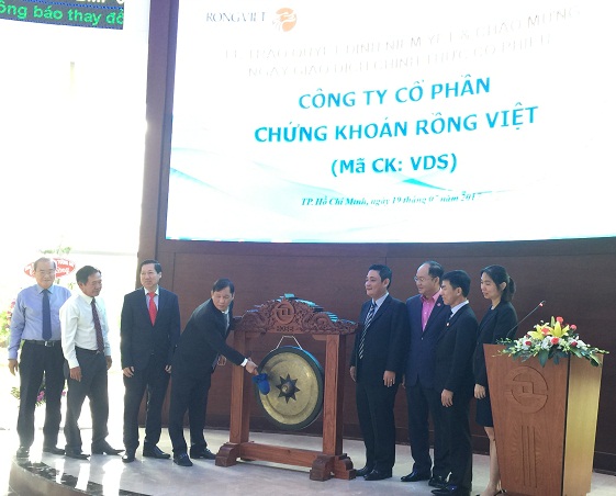 Rồng Việt chính thức niêm yết tại HOSE