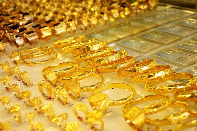 Đầu phiên giá vàng tăng 50,000 đồng/lượng