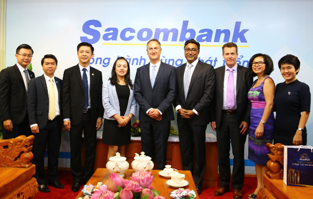 Tổ chức thẻ Visa thăm và làm việc với Sacombank